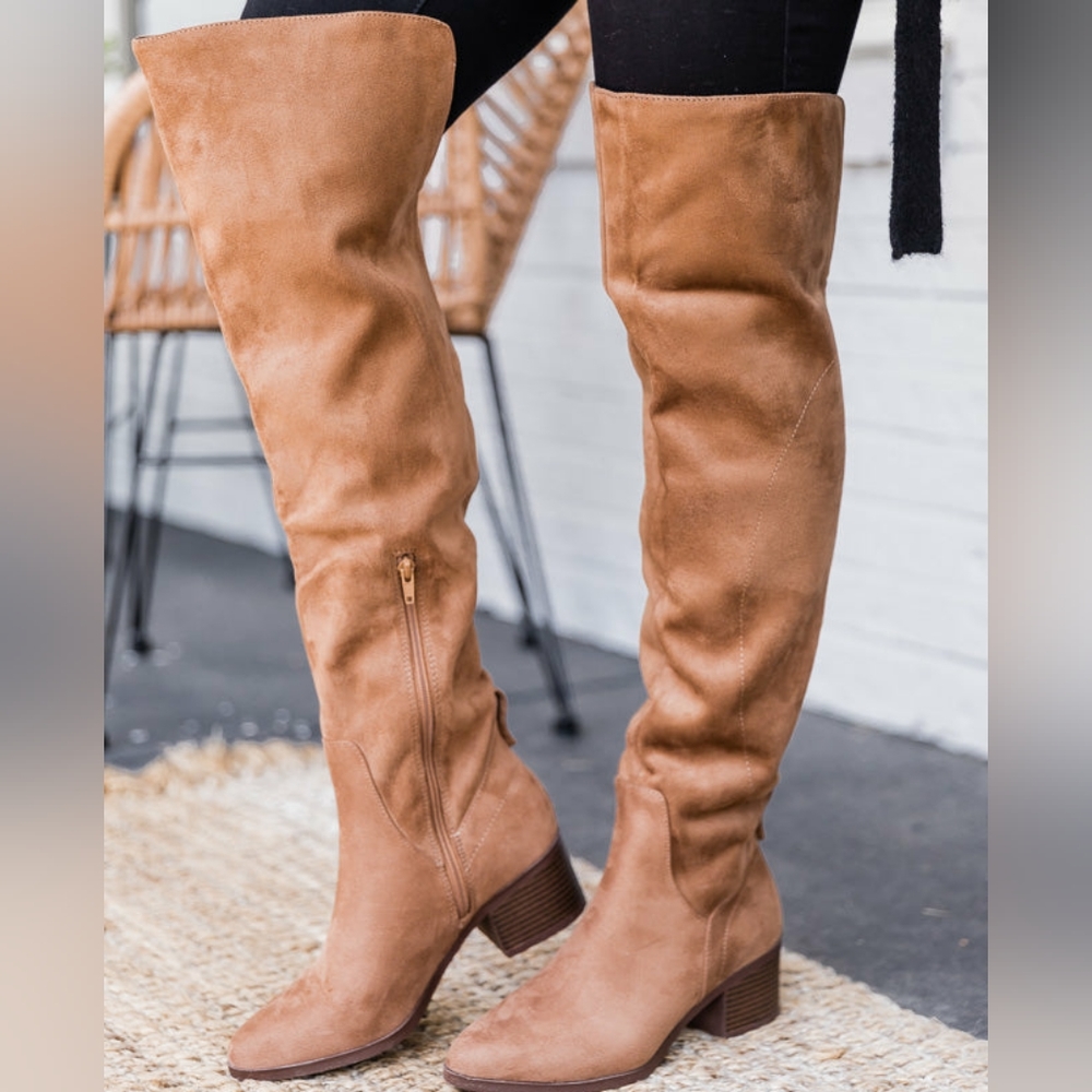 MAUREEN BROWN TALL SUEDE BOOTS 7.5
